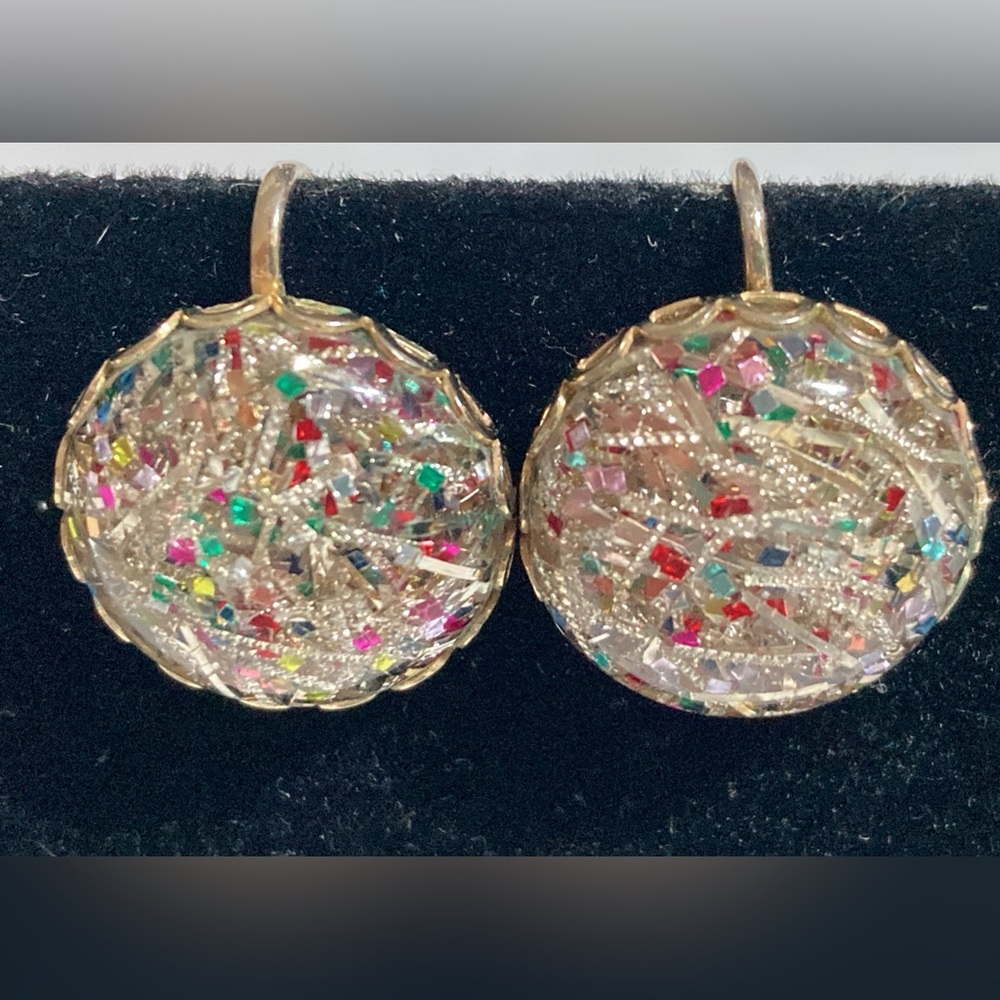 60’S SARAH COVENTRY CONFETTI LUCITE GLITTER CLIP-ON EARRINGS